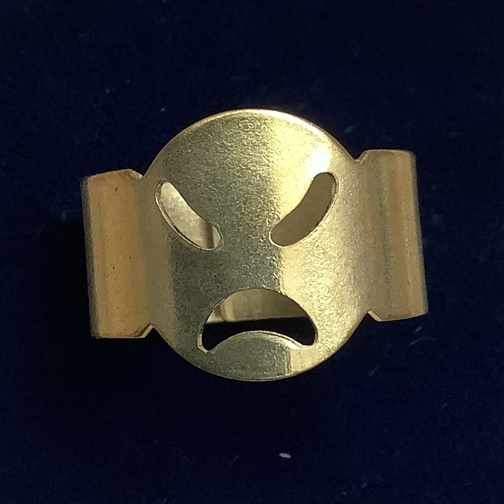 UNIQUE vintage tragedy ghost face cocktail ring